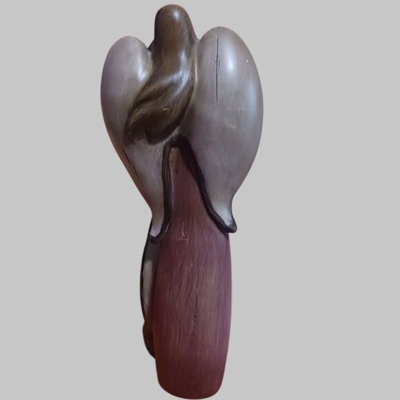 Statue of Angel Watching over Mary & Jesus With Praying Hands Scene - Picture 3 of 7